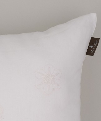 Terre-de-Coton-Hand-Embroidered1