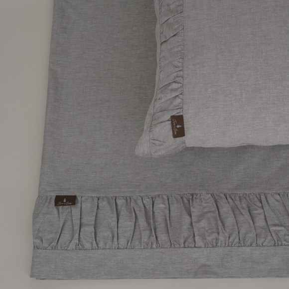 Terre de Coton Pleated Chambray Sheets